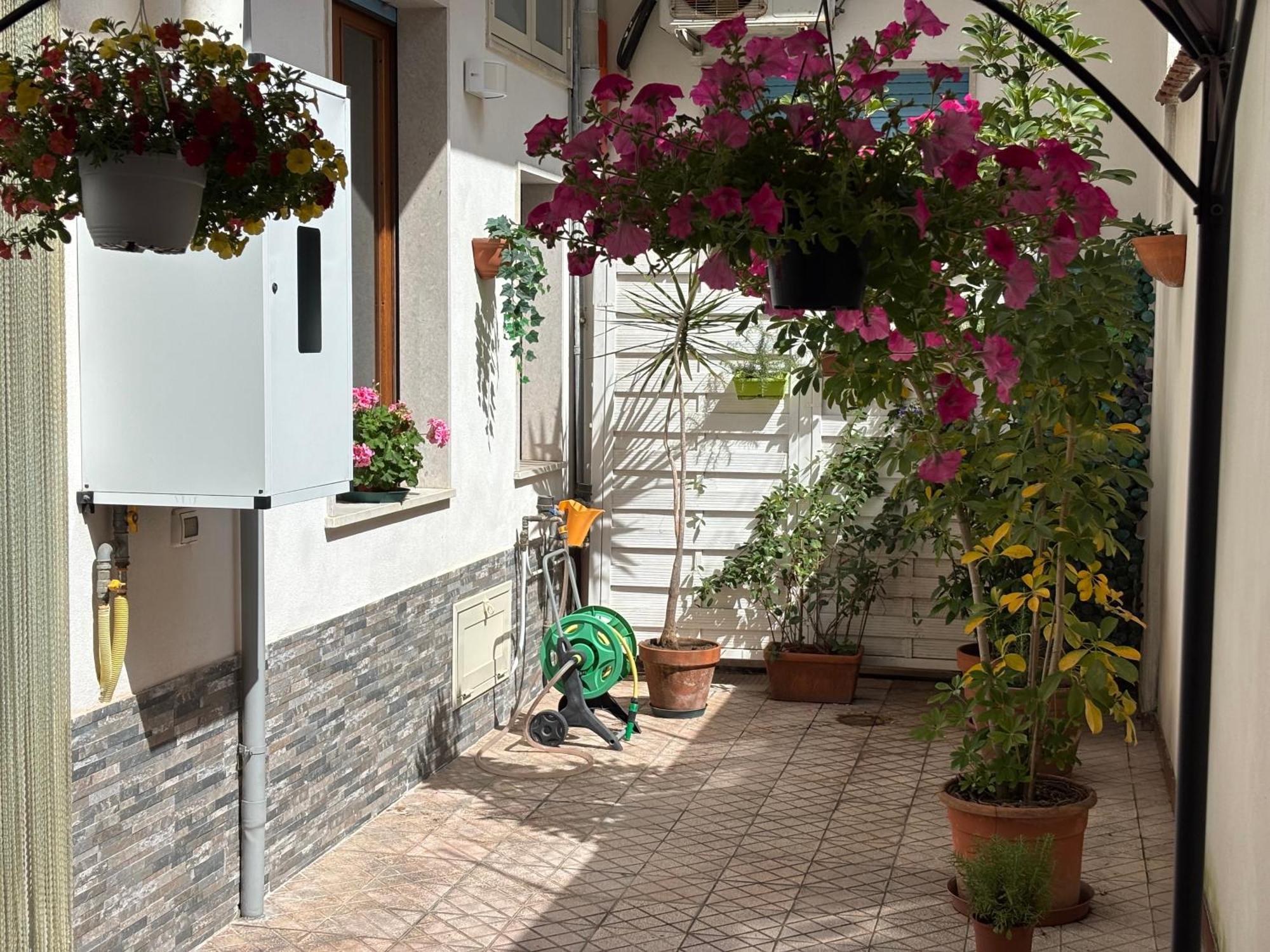 Ferienwohnung Casa Ninetta Riposto Exterior foto